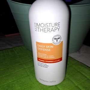 AVON Bonus size Daily Skin Defense body lotion